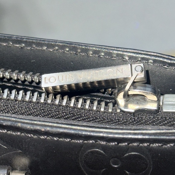 Louis Vuitton Monogram Mat Stockton in Pewter - Picture 13 of 16